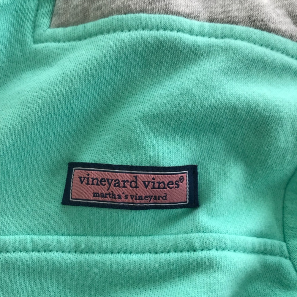 Vineyard Vines Pullover - image 4